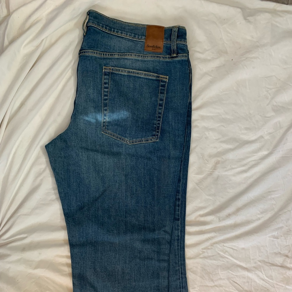 Size 38 Goodfellow men’s jeans dark blue